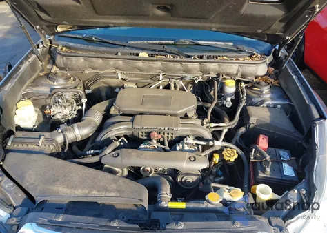 2010 Subaru Outback 2.5I Premium из США, поврежденный, VIN 4S4BRCGC6A3333881